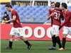 Roma "hủy diệt" Inter, Juventus lỡ cơ hội bứt phá
